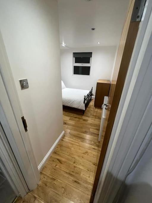 2 Bedroom Apartment In Hampdenrd London Luaran gambar